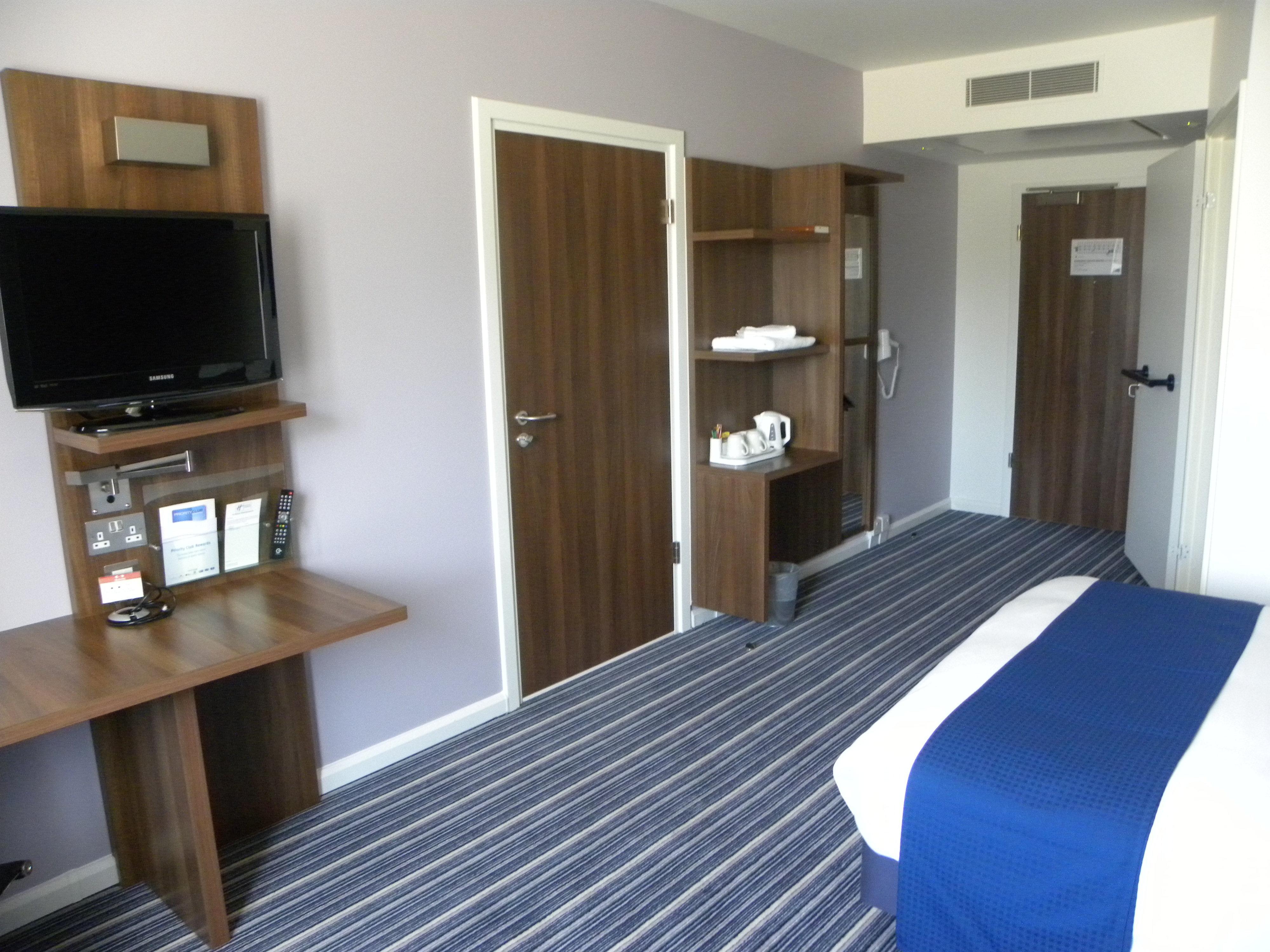 Holiday Inn Express Colchester, An Ihg Hotel Экстерьер фото