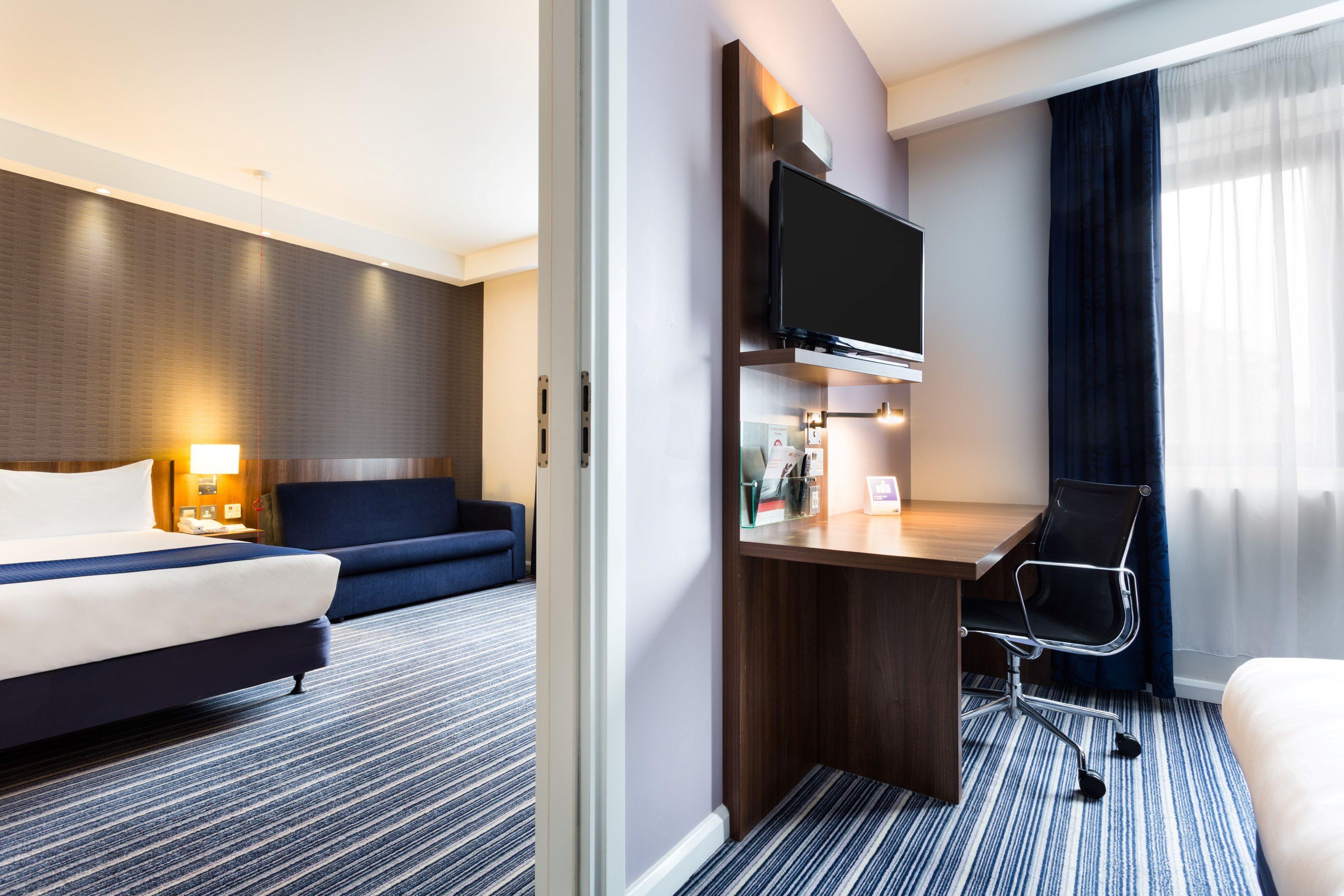 Holiday Inn Express Colchester, An Ihg Hotel Экстерьер фото